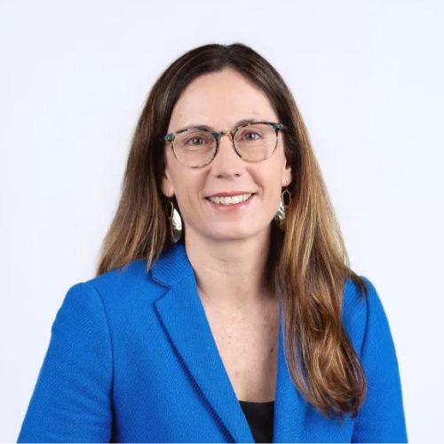 Dr. Lorea Martínez, guest on the Delay the Binge podcast